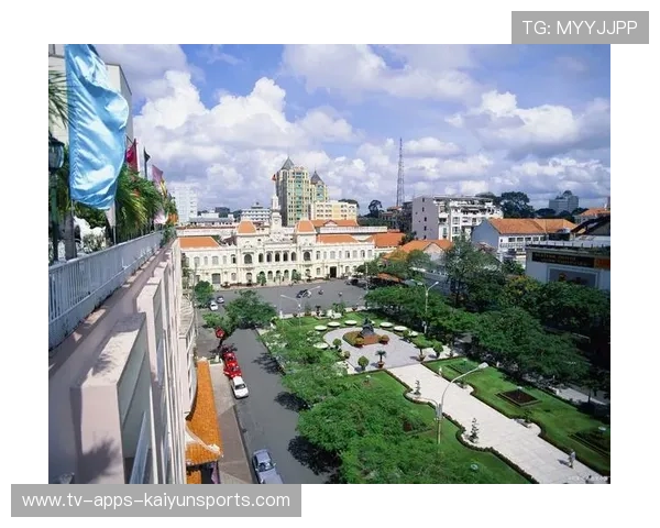 胡志明市马拉松：越南跑者破纪录，赛事精彩纷呈！，越南胡志明新闻